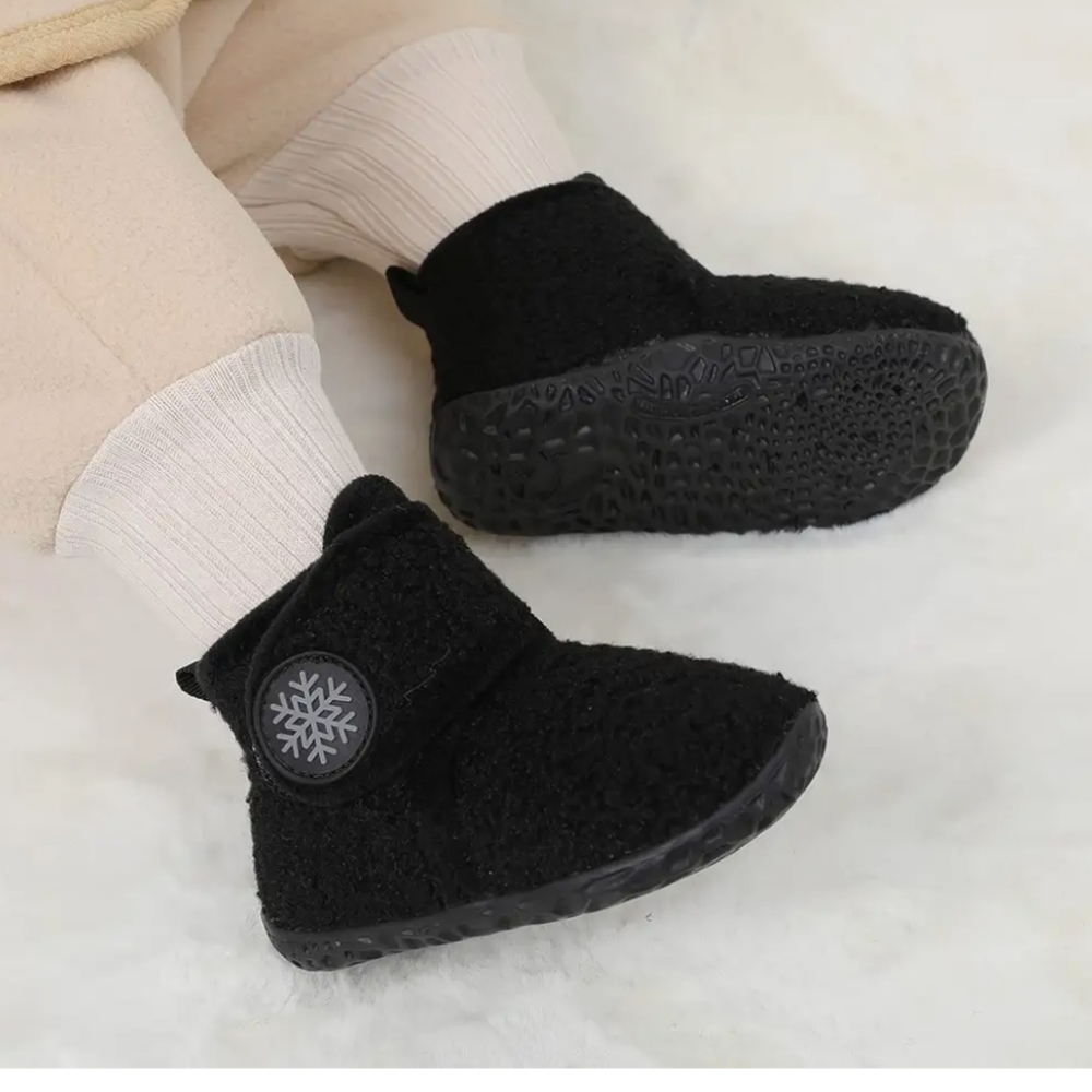 NWT Feetcity Toddler First Walkers/Slippers